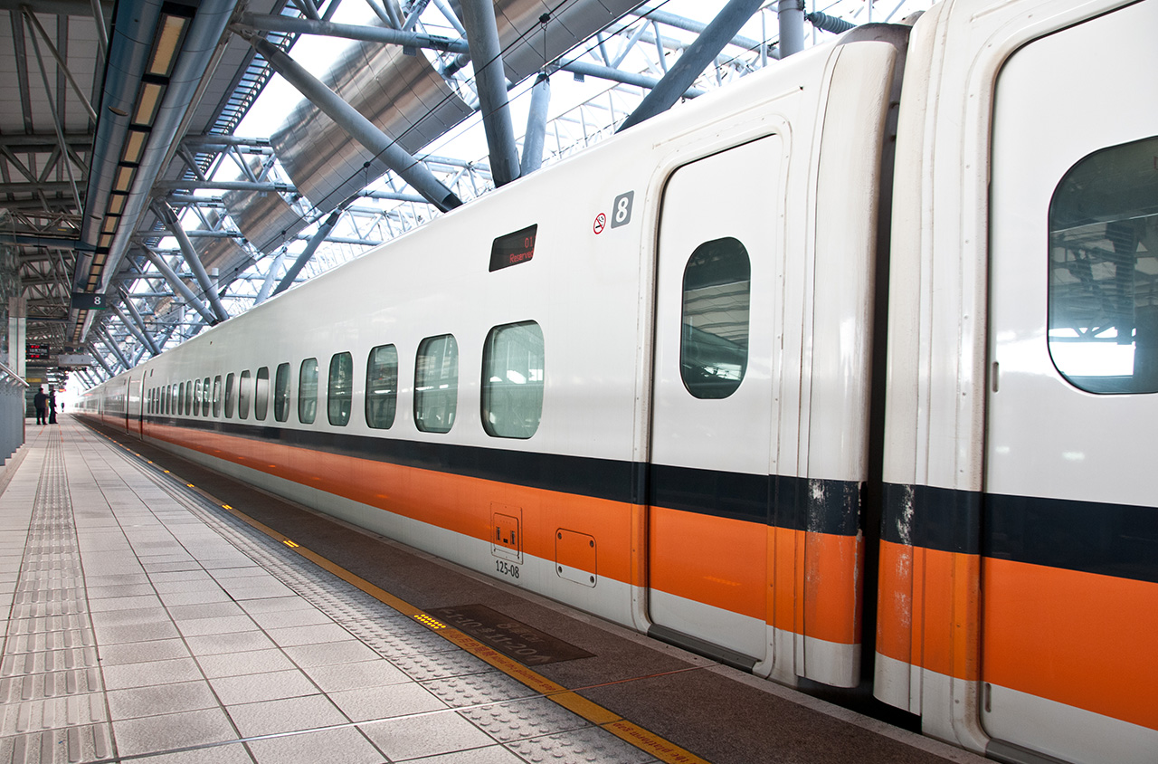Book your train tickets in Taiwan